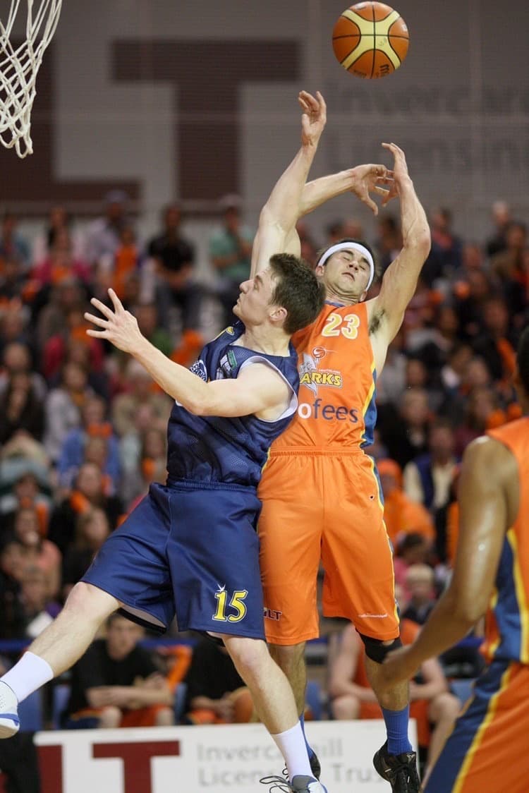Jordan Lawley playing overseas, #23 for the Sharks